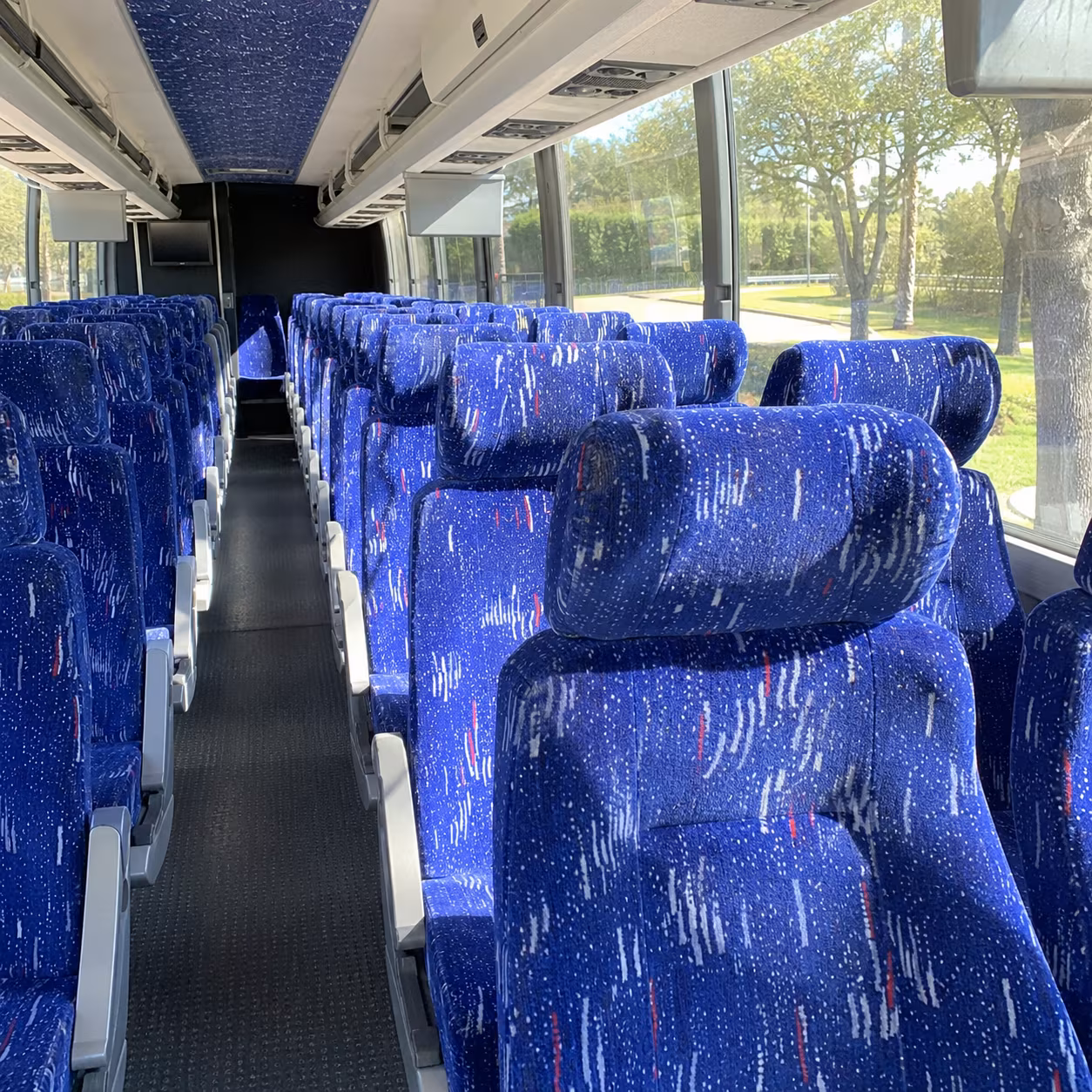charter bus shuttle service for warehouse and distribution groups in whittier