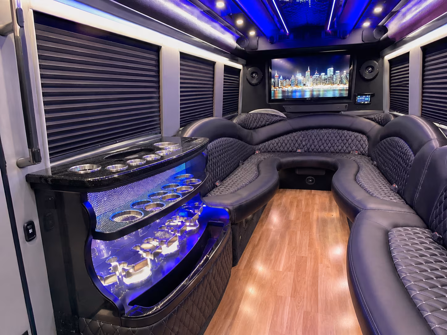 dodger stadium la live whittier party bus rental