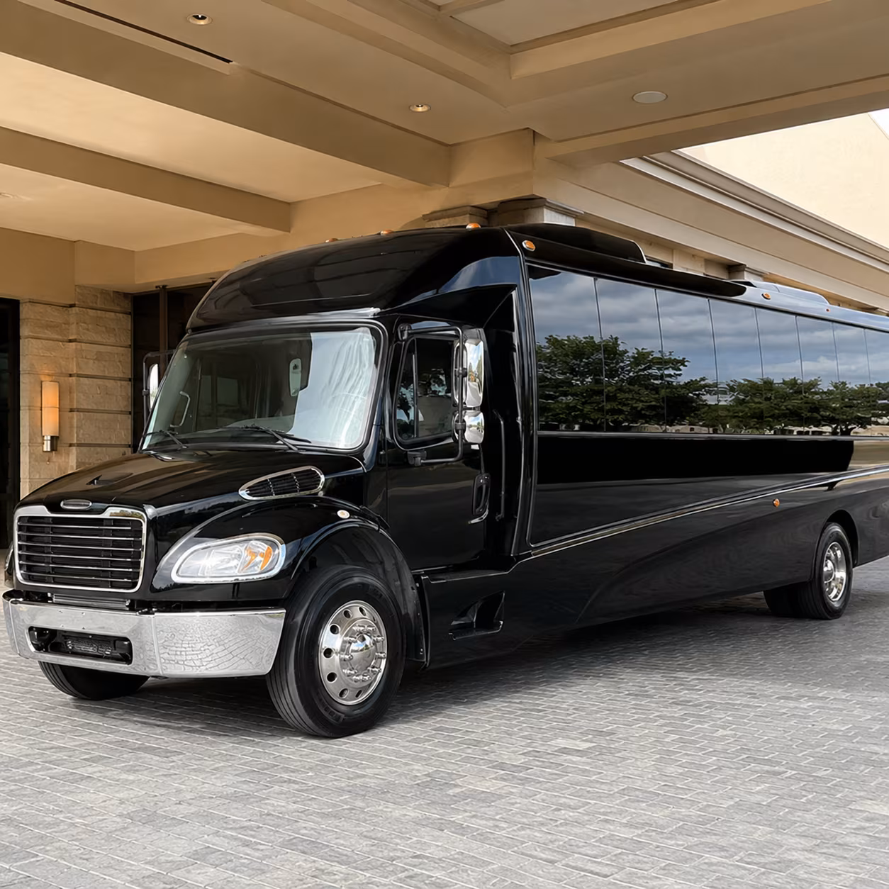 minibus rentals for claremont and pomona winery crawls