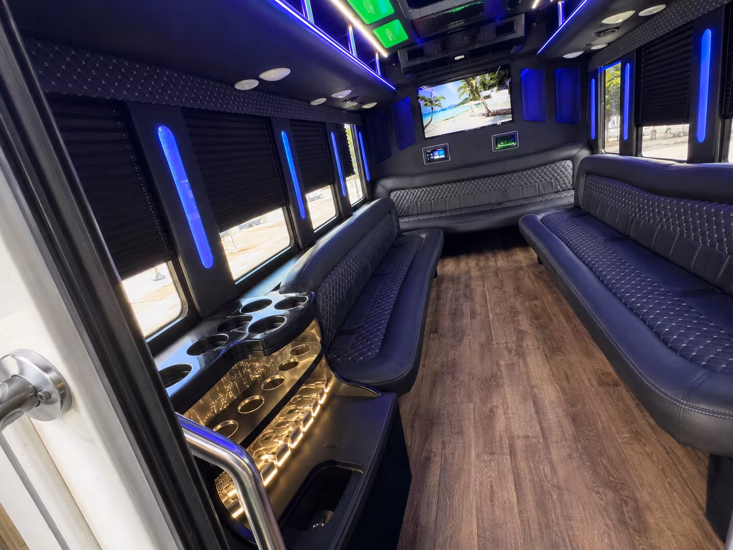 party bus rentals for whittier high school proms