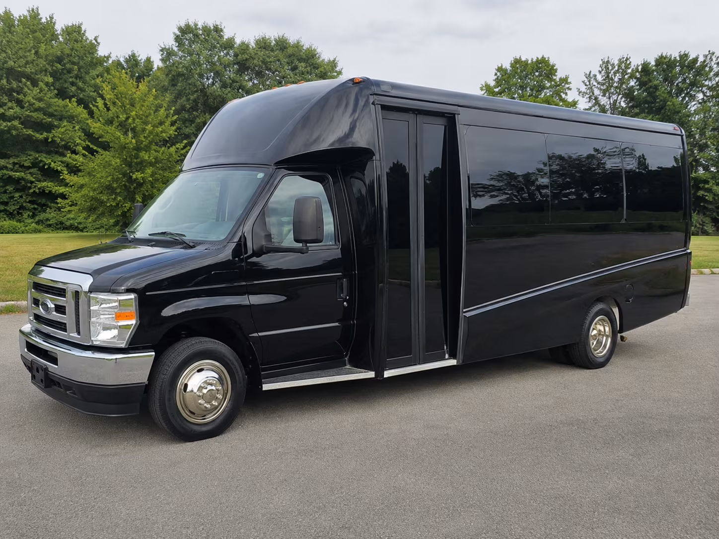school sporting event and athletic meet buses for whittier teams