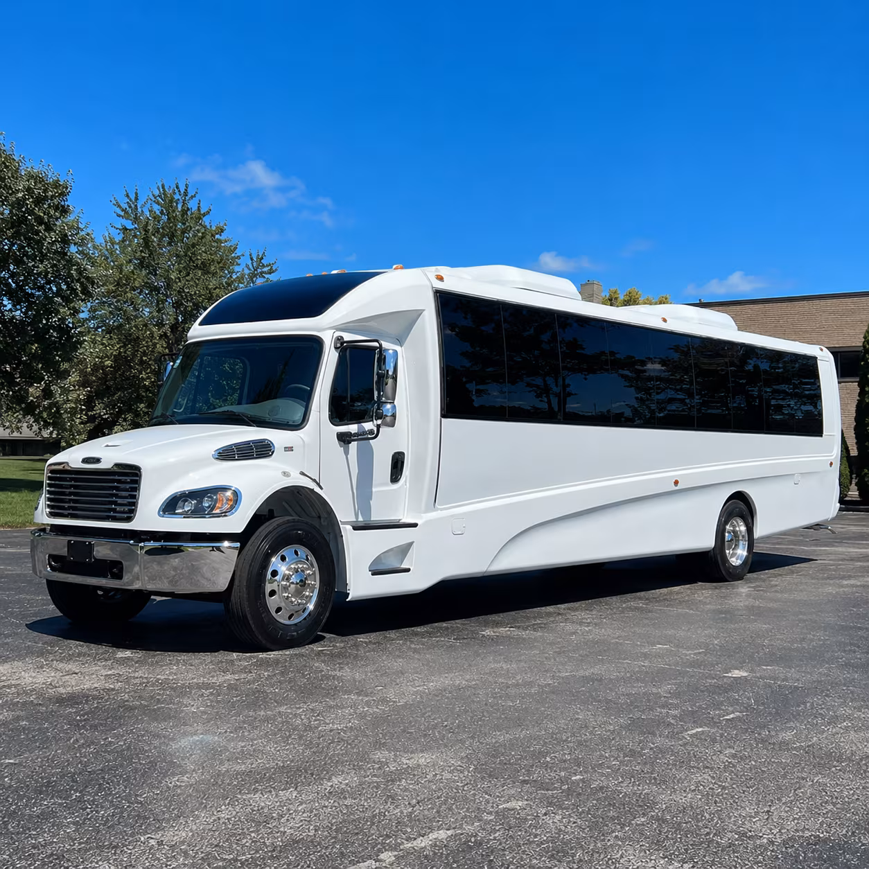 whittier 18 passenger minibus